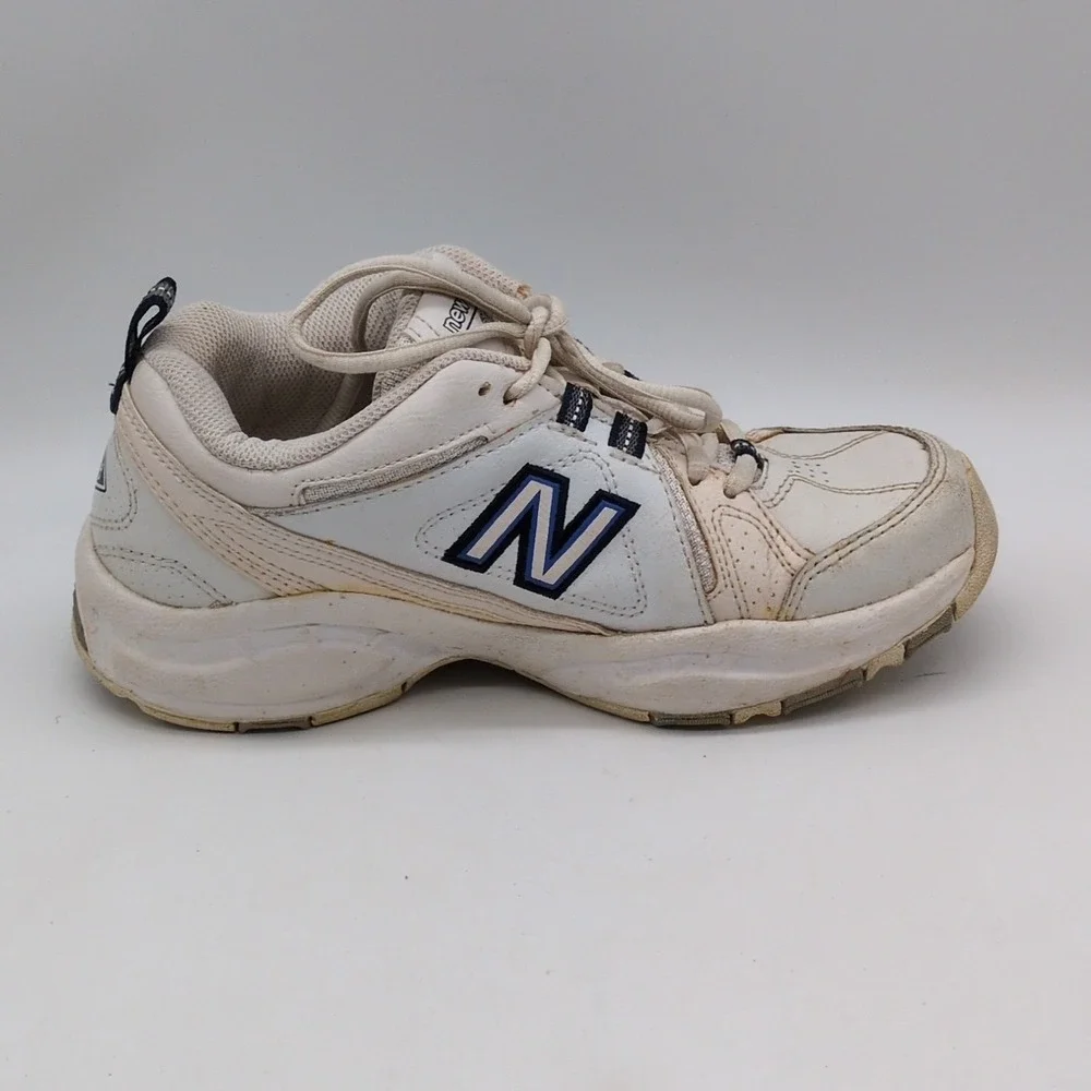 New Balance Shoes Womens  608v3 White 6‎ Wide Leather Running Sneakers Comfort